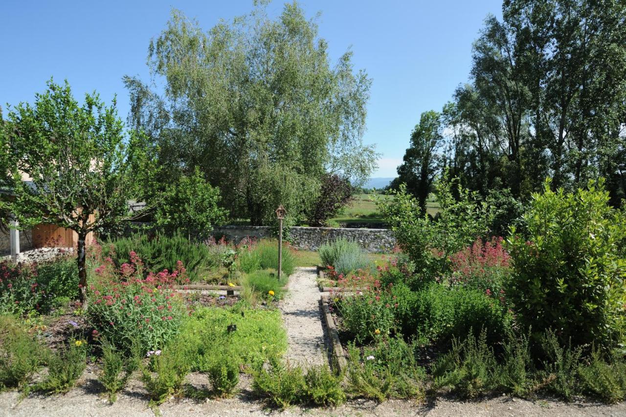 Les Villas Du Domaine De Suzel Vignieu Dış mekan fotoğraf